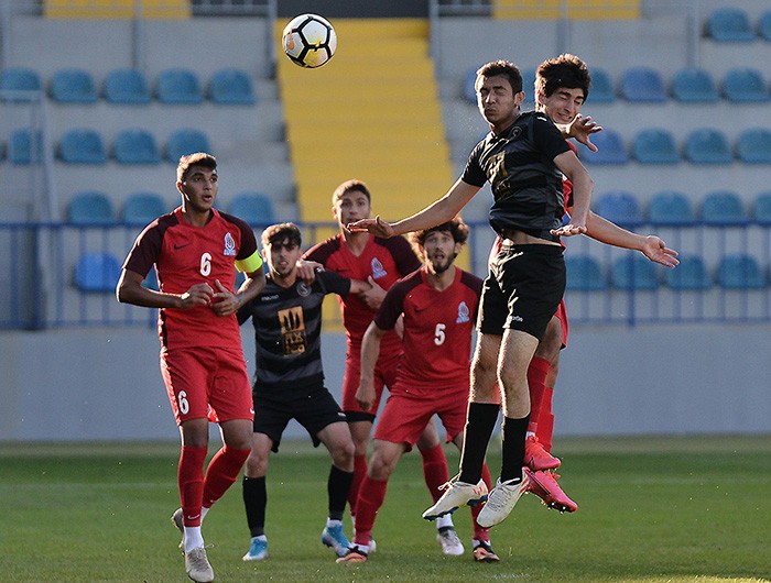 U-19 qələbə qazanıb